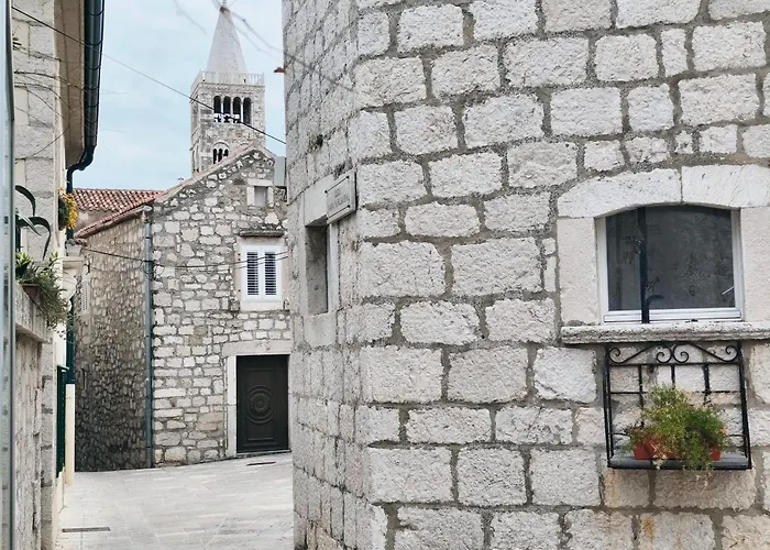 House Nonina Kuca