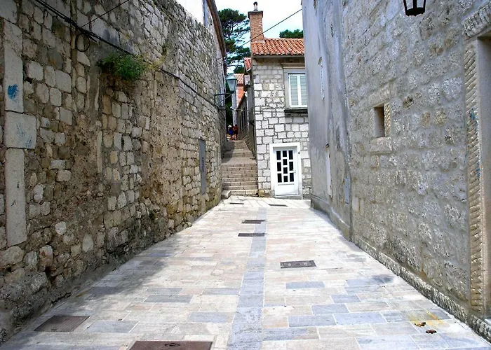 Holiday Home Lija Center